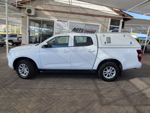 Isuzu D-Max DDI LS in Namibia