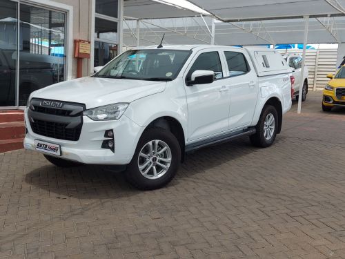 Isuzu D-Max DDI LS in Namibia
