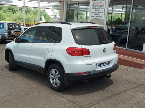 Volkswagen Tiguan TSI Bluemotion Tren Fun (90Kw) in Namibia