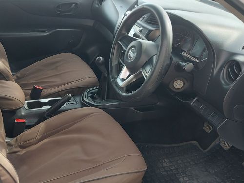 Nissan Navara XE in Namibia