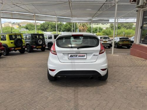 Ford Fiesta Ambiente in Namibia
