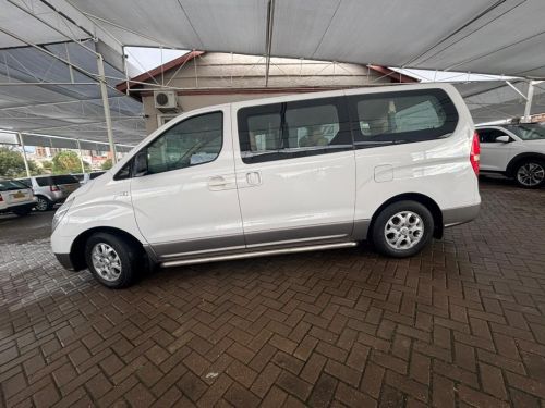 Hyundai H-1 CRDI in Namibia