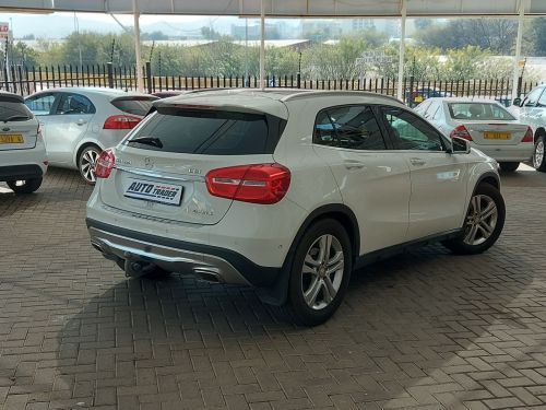 Mercedes-Benz GLA CDI in Namibia