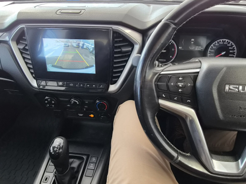 Isuzu D-Max DDI LS in Namibia
