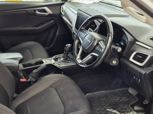 Isuzu D-Max DDI LS in Namibia