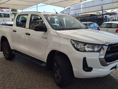Toyota Hilux GD-6 in Namibia