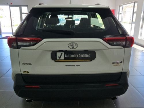 Toyota RAV4 in Namibia