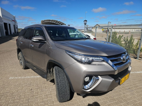 Used Toyota Fortuner 2.8 4x4 AT for sale in Keetmanshoop