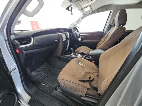Toyota 2.4 GD6 Fortuner in Namibia