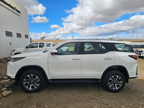 Toyota Fortuner 2.8 48V 4x4 AT in Namibia