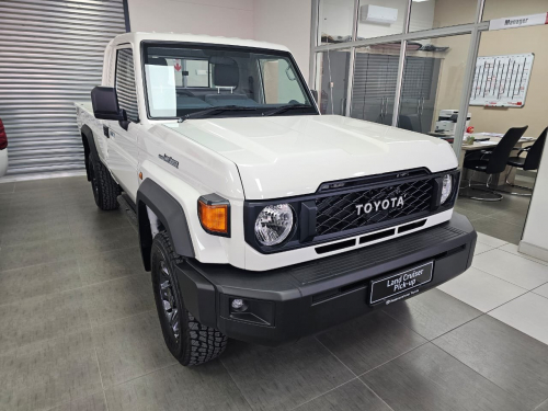 Toyota Land Cruiser in Namibia