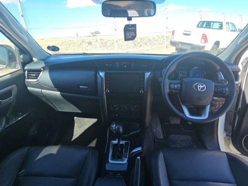 Toyota Fortuner 2.4 4x4 AT in Namibia