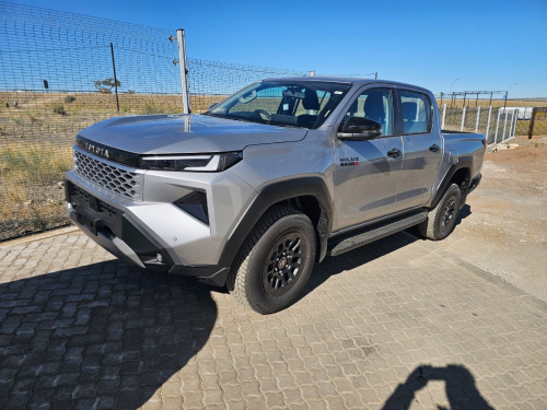 Pre-owned Toyota Hilux Double Cab Raider for sale in 