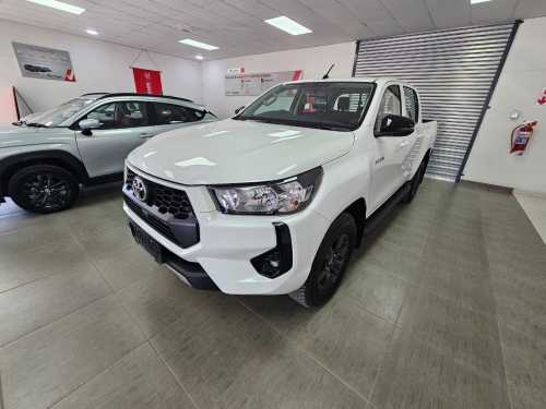 Toyota Hilux Raider Double Cab in Namibia