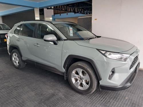 Toyota RAV4 2.0 A/T in Namibia