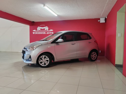 Hyundai Grand i10 1.0 Motion A/T in Namibia