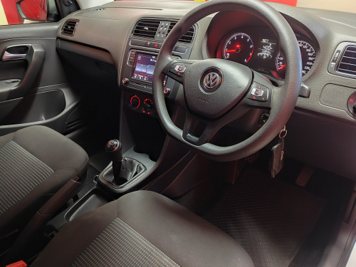 Volkswagen Polo Vivo 1.4 Comfortline in Namibia