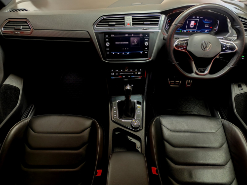 Volkswagen Tiguan 2.0 TSI R-Line DSG 4 Motion in Namibia