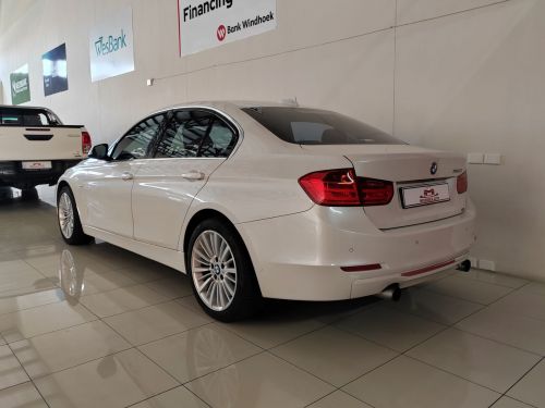 BMW 335i Luxury AT (F30) 225KW in Namibia