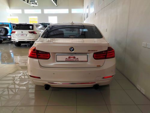 BMW 335i Luxury AT (F30) 225KW in Namibia