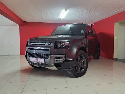 Land Rover Defender 100 P525 V8 (386KW) in Namibia