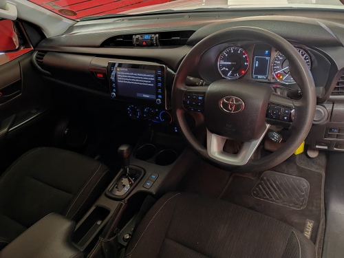 Toyota Hilux 2.4Gd6 Raider DC 4x2 AT in Namibia