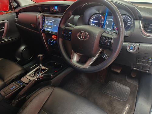 Toyota Fortuner 2.4Gd6 4x4 AT in Namibia