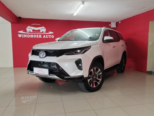 Pre-owned Toyota Fortuner 2.4GD6 4x4 AT for sale in 