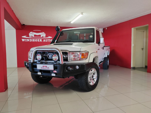 Toyota Land Cruiser 4.5 V8 S/C in Namibia