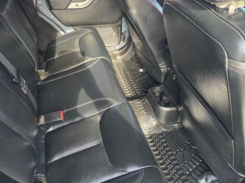 Jeep WRANGLER UNLTD RUBICON 3.6 V6 4X4 A/T in Namibia