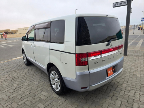 Mitsubishi DELICA D5 2.4 4X4 A/T in Namibia