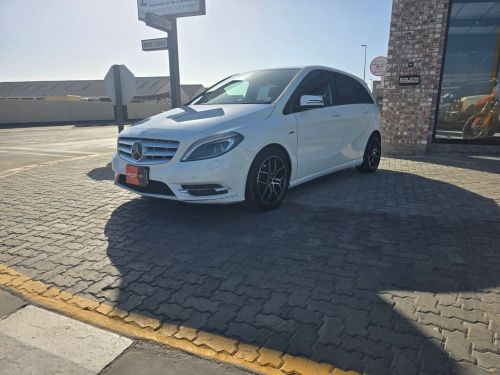 Mercedes-Benz B180 1.6T 5DR A/T in Namibia