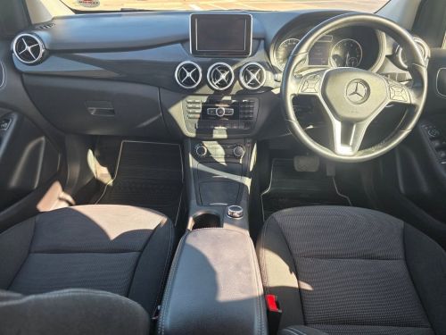 Mercedes-Benz B180 1.6T 5DR A/T in Namibia