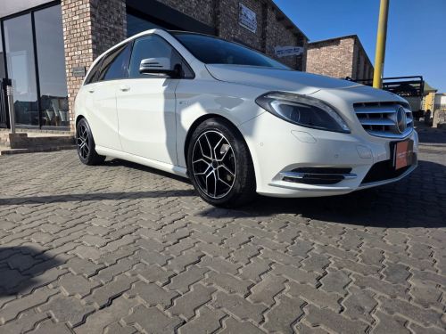 Mercedes-Benz B180 1.6T 5DR A/T in Namibia