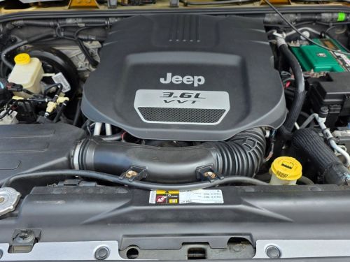 Jeep WRANGLER 3.6 V6 SAHARA 4X4 3DR A/T in Namibia