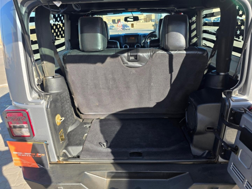 Jeep WRANGLER SAHARA JK 3.6 V6 4X4 A/T 3DR in Namibia