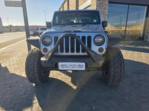 Jeep WRANGLER SAHARA JK 3.6 V6 4X4 A/T 3DR in Namibia