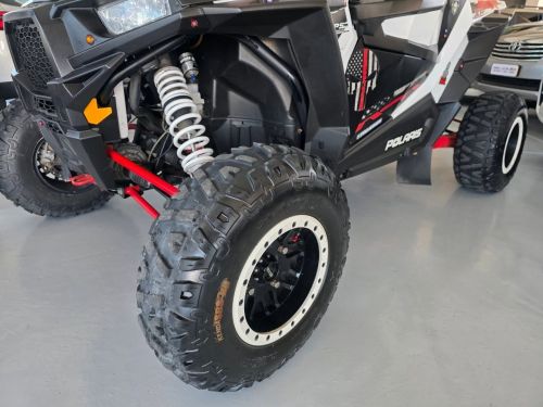 Polaris POLARIS RZR 1000XP WHITE LIGHTNING in Namibia