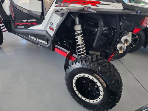Polaris POLARIS RZR 1000XP WHITE LIGHTNING in Namibia