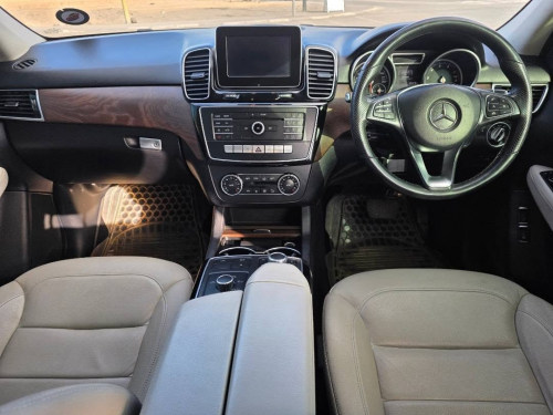 Mercedes-Benz GLE 400 4MATIC A/T in Namibia