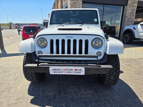 Jeep WRANGLER UNLTD SAHARA 3.6 V6 A/T 4X4 5DR in Namibia
