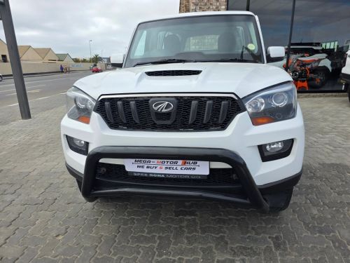 Mahindra PIK-UP S6 MHAWK 2.2 S/C M/T 4X4 in Namibia