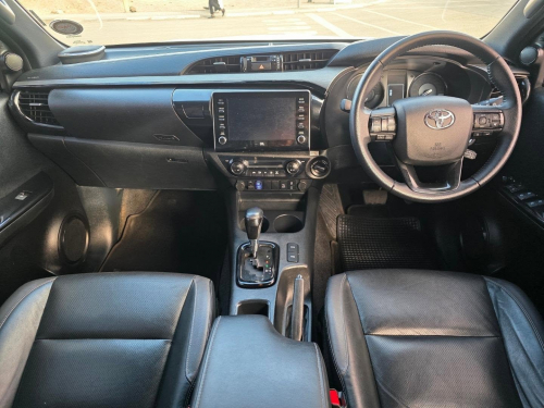 Toyota HILUX 2.8 GD-6 RB LEGEND 4X4 A/T in Namibia