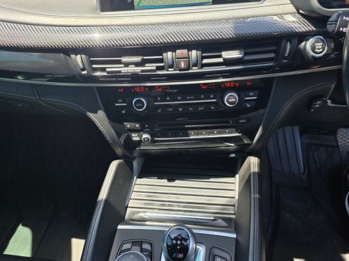 BMW X5 M SPORT F15 4.4 V8 TWIN TURBO A/T AWD in Namibia