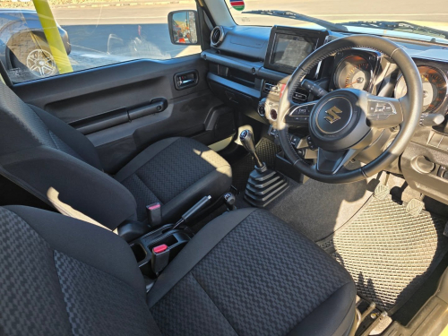 Suzuki JIMNY 1.5 GLX 4X4 M/T in Namibia