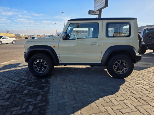 Suzuki JIMNY 1.5 GLX 4X4 M/T in Namibia