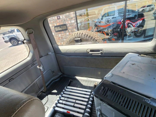 Toyota LAND CRUISER 105 GX 4.5EFI 4X4 M/T in Namibia