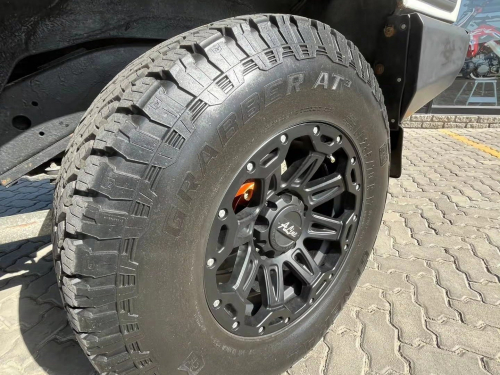 Toyota LAND CRUISER 105 GX 4.5EFI 4X4 M/T in Namibia