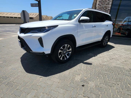 Toyota FORTUNER 2.4 GD-6 4X4 A/T in Namibia