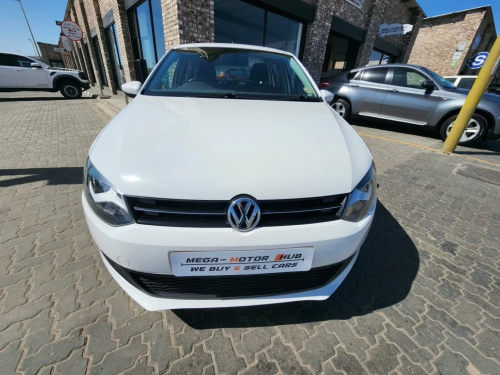 Volkswagen POLO 1.6 COMFORTLINE TIP A/T (LOCAL) in Namibia